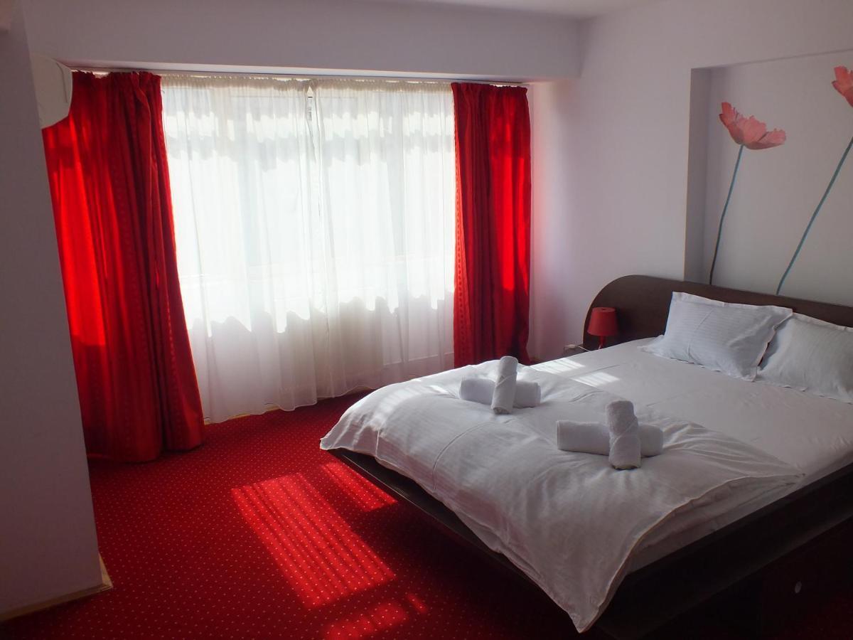 Alba Iulia Square - Apartments And Studios بوخارست المظهر الخارجي الصورة