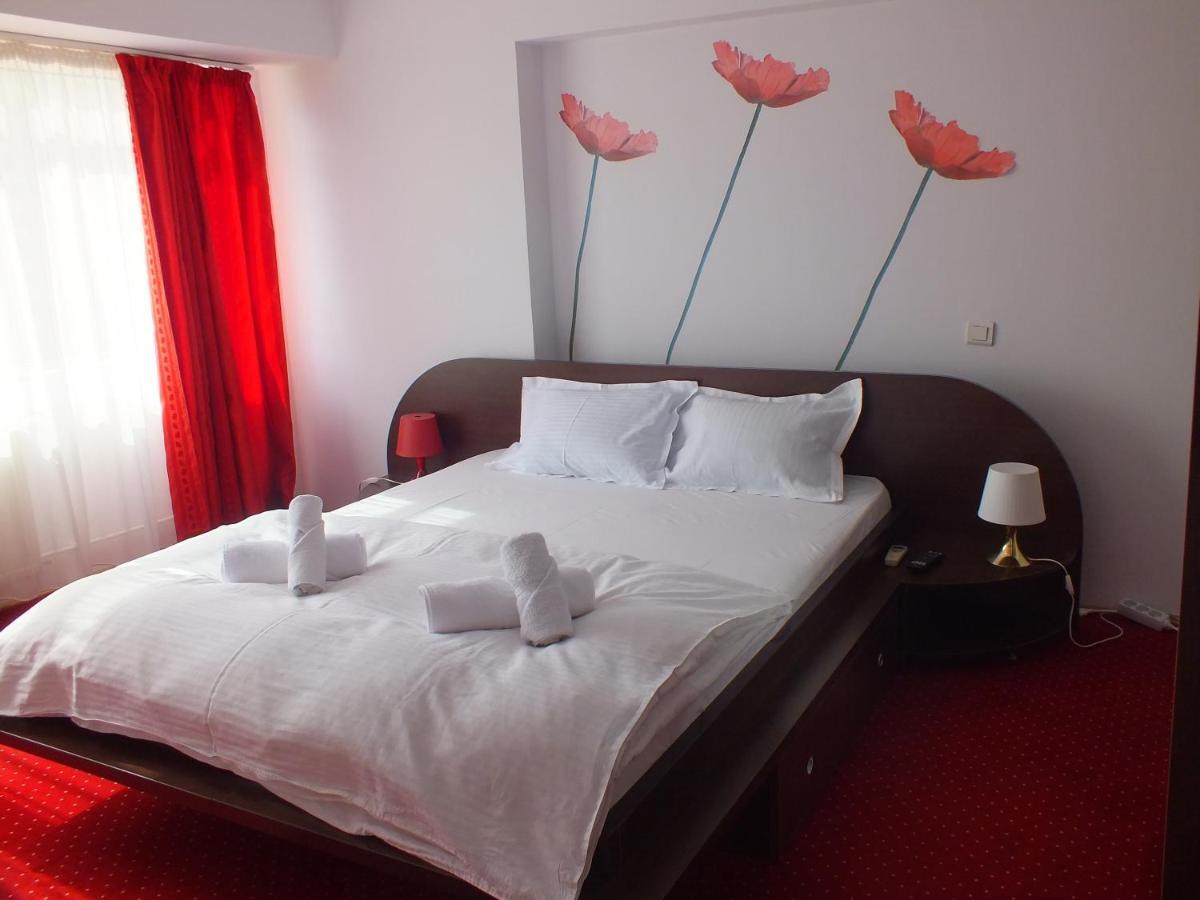 Alba Iulia Square - Apartments And Studios بوخارست المظهر الخارجي الصورة